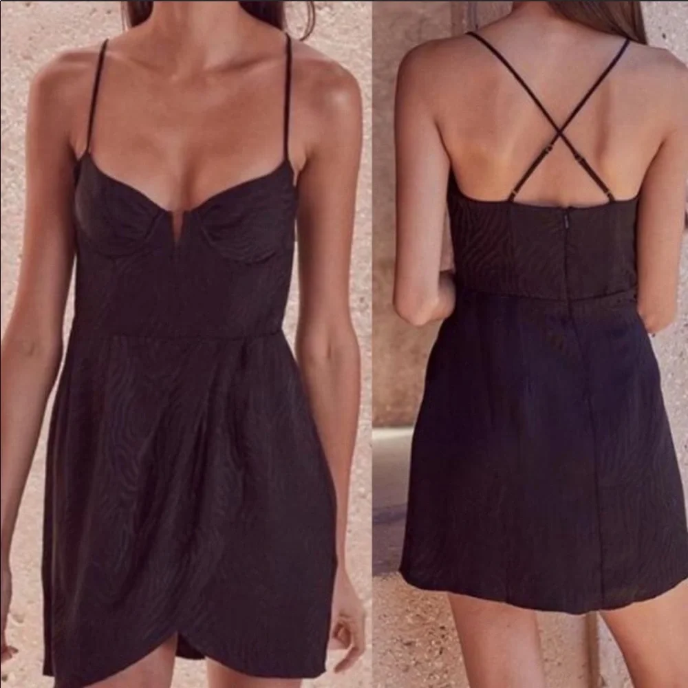 Sun Becomes Her dress - Picture 5 of 9